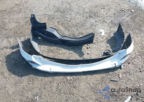 2018 Toyota Rav4 Xle z USA, uszkodzony, nr VIN 2T3RFREV4JW743997